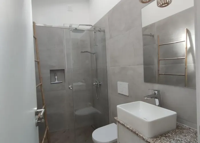 Vakantiehuis 2 Floors Near Carvoeiro&slidesplash *