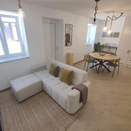 Holiday home 2 Floors Near Carvoeiro&slidesplash